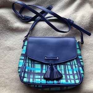 💙Vera Bradley Tassel Crossbody bag💙